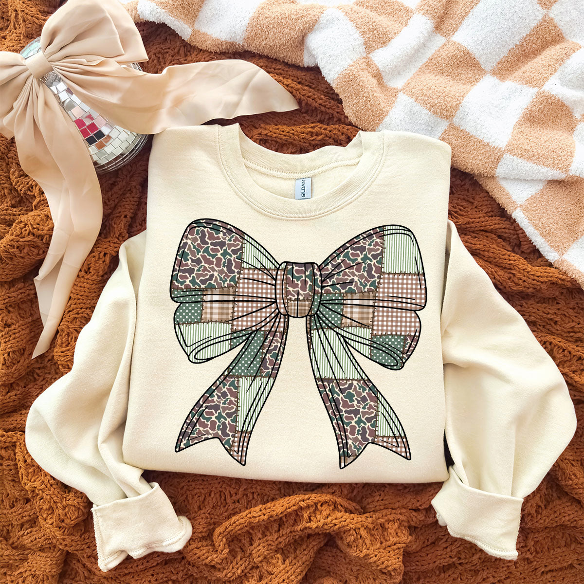 Camo Bow Sweatshirt - Sand