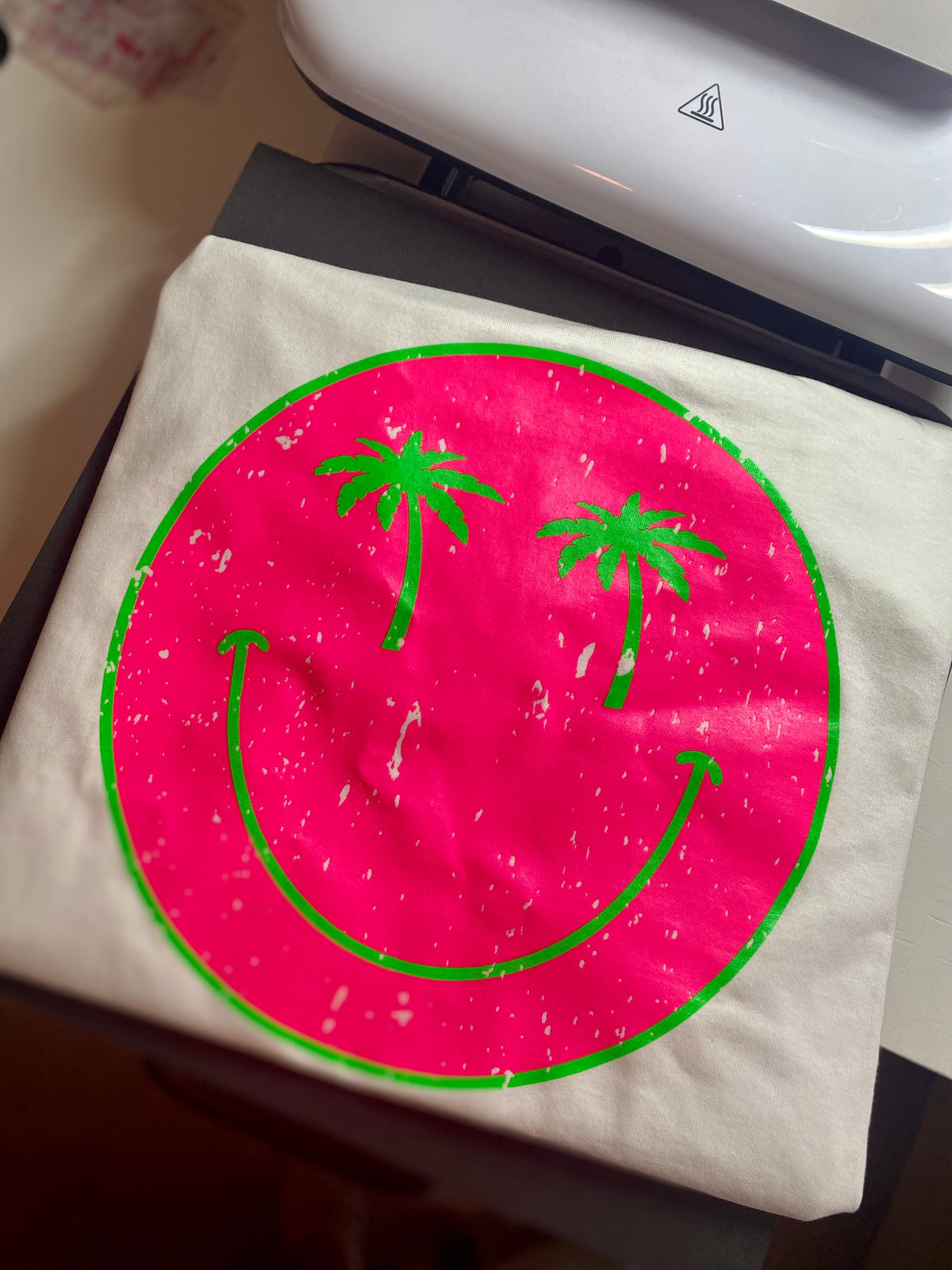 Neon Palm Smiley Comfort Color Tee - White